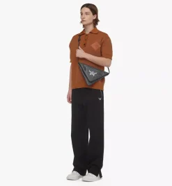 Himmel Triangle Pouch In Lauretos