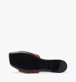 Laurel Flat Sandals In Lamb Leather