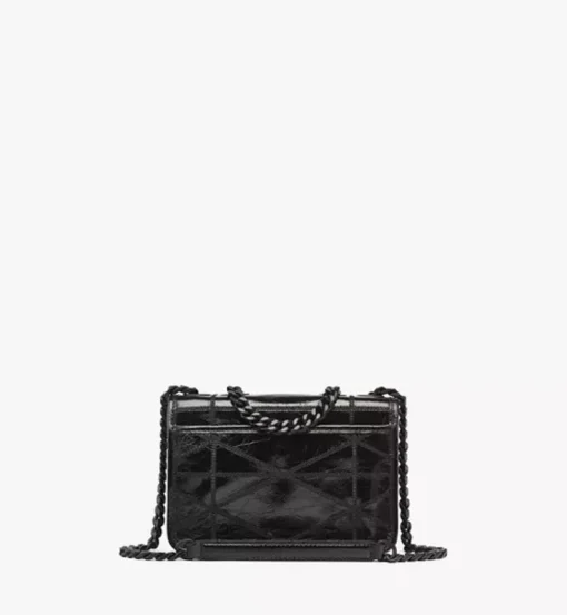 Travia Quilted Shoulder Bag In Crushed Leather
